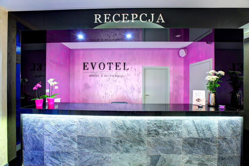 Hostel Evotel Zielonka  Bagian luar foto