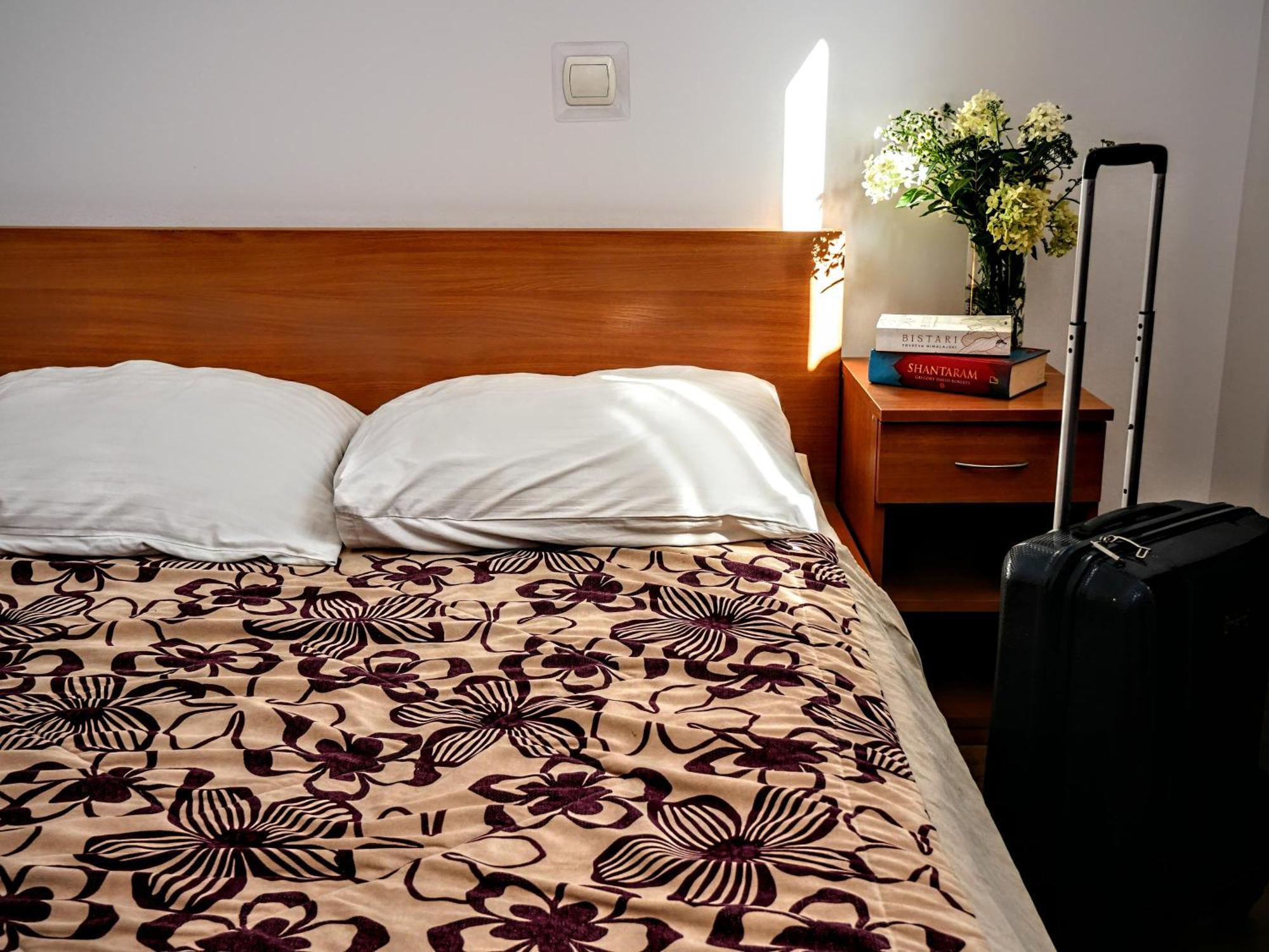Hostel Evotel Zielonka  Bagian luar foto