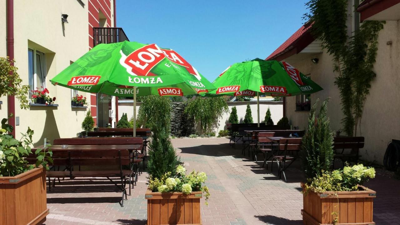 Hostel Evotel Zielonka  Bagian luar foto